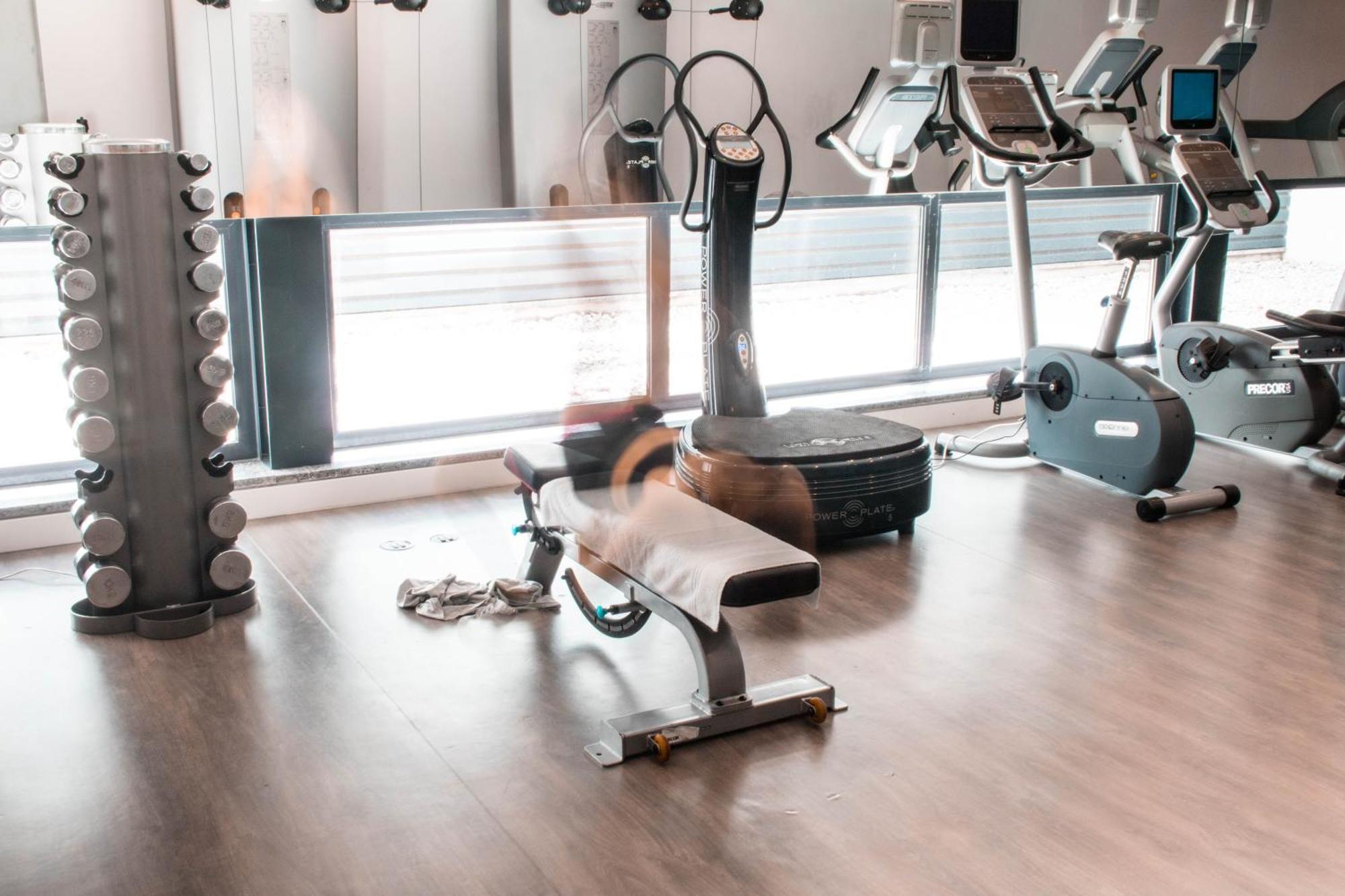 몬치크 리조트 앤 스파 몬시크 외부 사진 A power plate